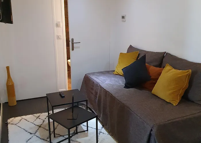 Au Bon Coin Hotel Biarritz